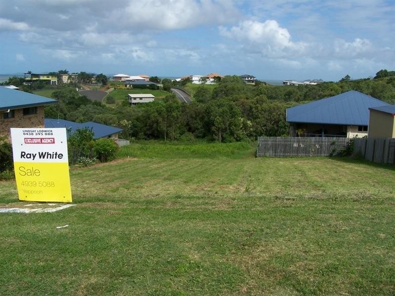 13 Pacific Vista Close, Yeppoon QLD 4703
