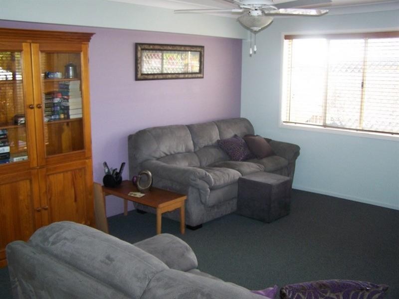 16 Hellas Street, Yeppoon QLD 4703