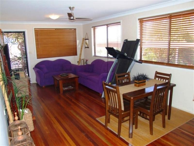 32 Shaw Avenue, Yeppoon QLD 4703