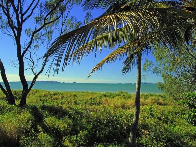 33 Todd Avenue, Yeppoon QLD 4703
