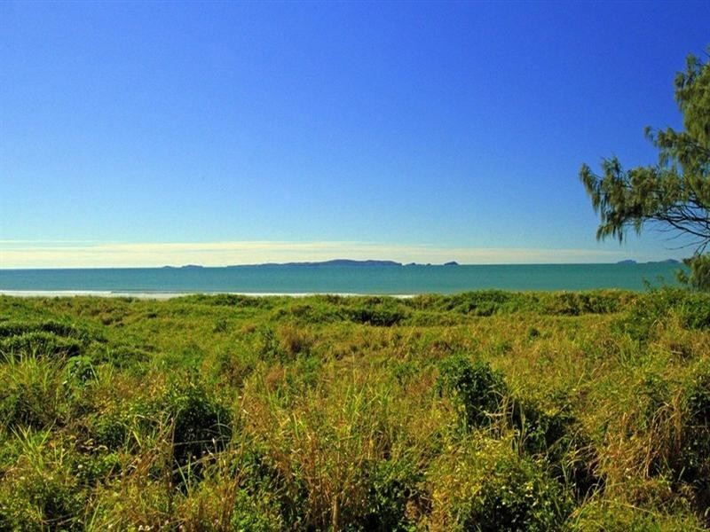 33 Todd Avenue, Yeppoon QLD 4703