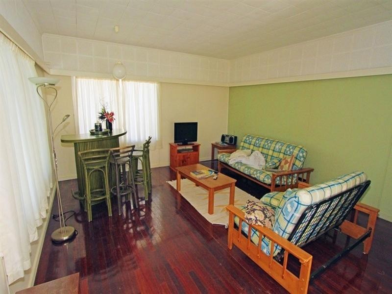 33 Todd Avenue, Yeppoon QLD 4703