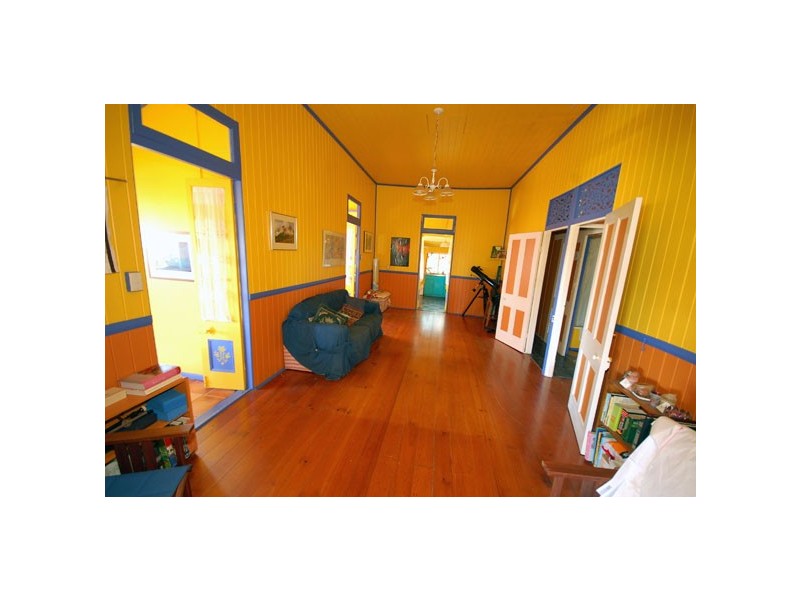 5 Raymond Terrace, Yeppoon QLD 4703