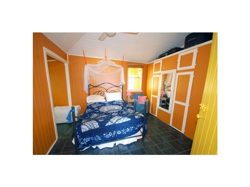 5 Raymond Terrace, Yeppoon QLD 4703