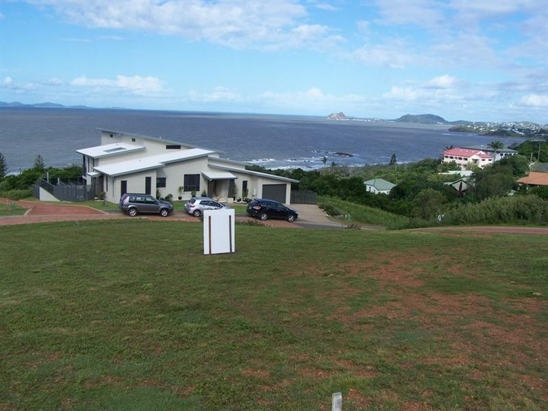 9 Gus Moore Street, Yeppoon QLD 4703