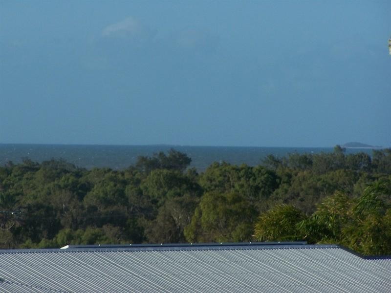 8 Cana Place, Yeppoon QLD 4703