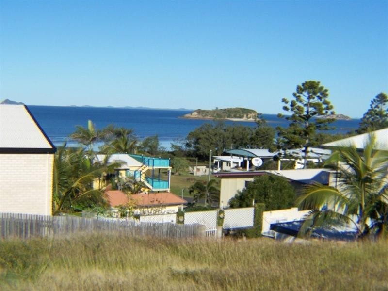 68 Larnach Street, Zilzie QLD 4710