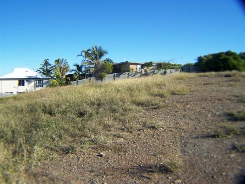 68 Larnach Street, Zilzie QLD 4710