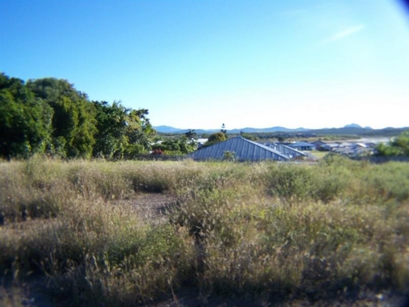 68 Larnach Street, Zilzie QLD 4710