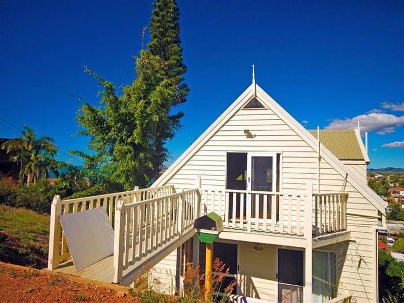 14 Cliff Street, Yeppoon QLD 4703