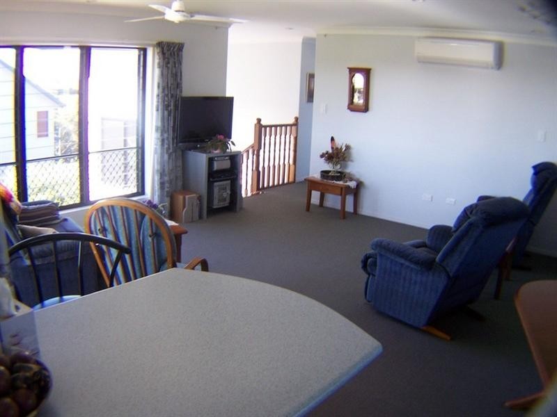 7 Pacific Vista Close, Pacific Heights QLD 4703