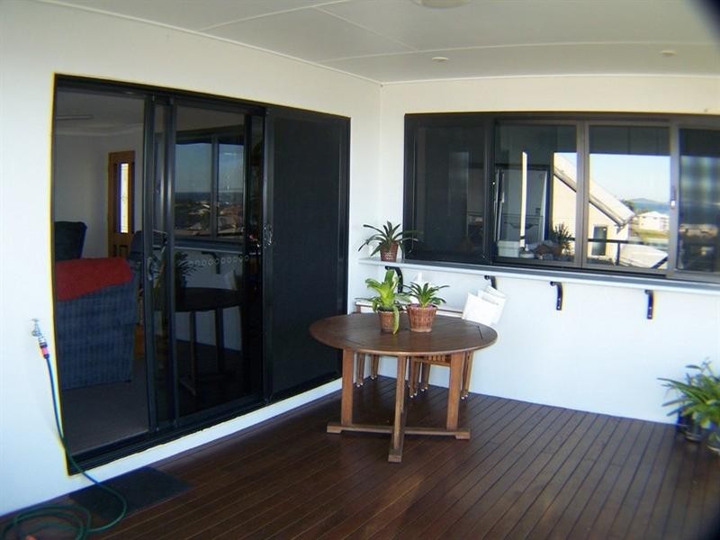 7 Pacific Vista Close, Pacific Heights QLD 4703