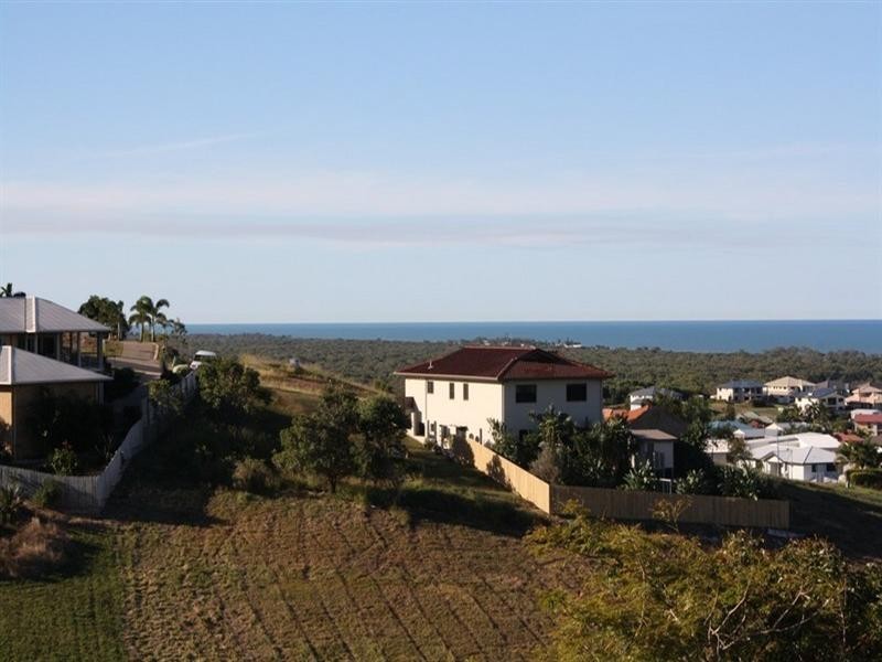 9 Fraser Crescent, Yeppoon QLD 4703