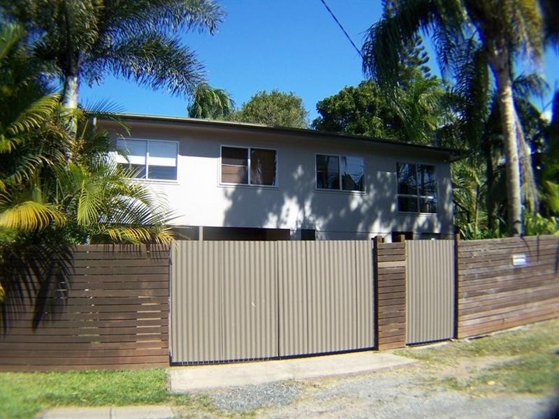 2 Caroline Street, Yeppoon QLD 4703