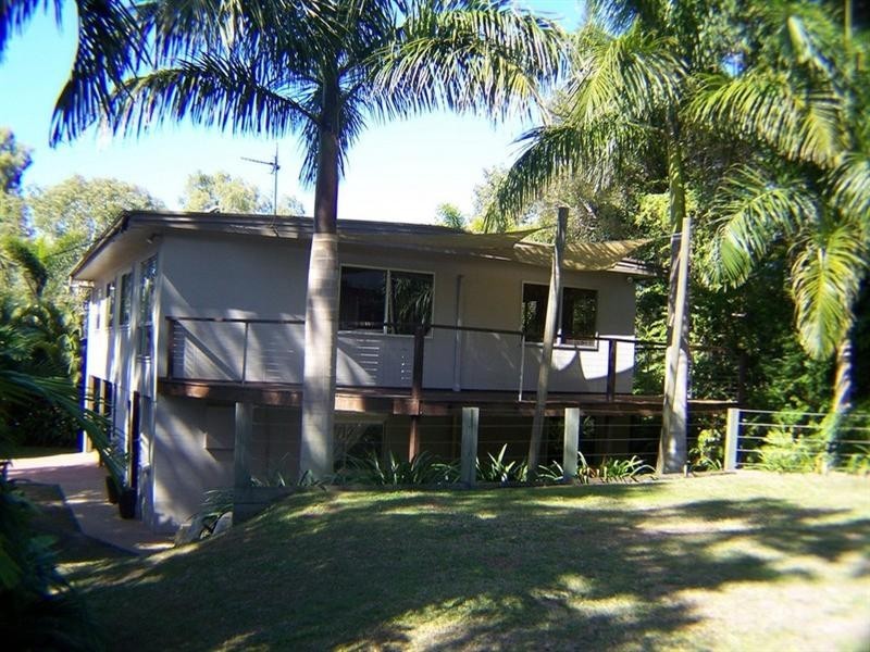 2 Caroline Street, Yeppoon QLD 4703