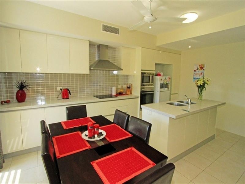 7/20-24 Melbourne Street, Yeppoon QLD 4703