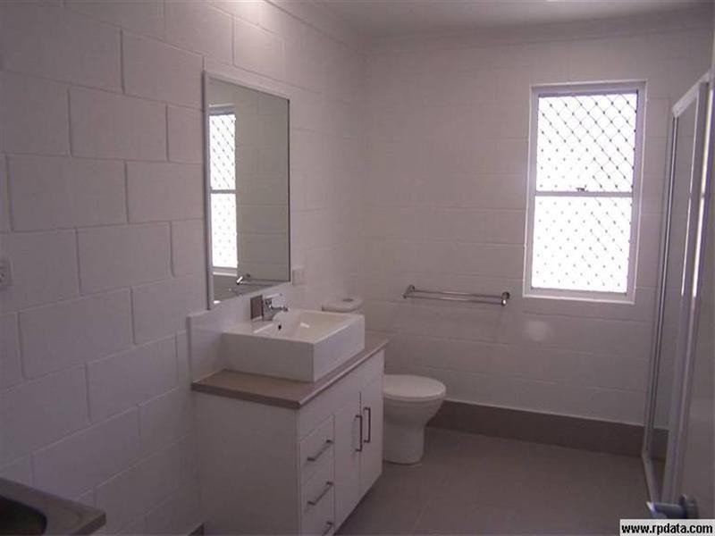 5 Birdwood Avenue, Yeppoon QLD 4703