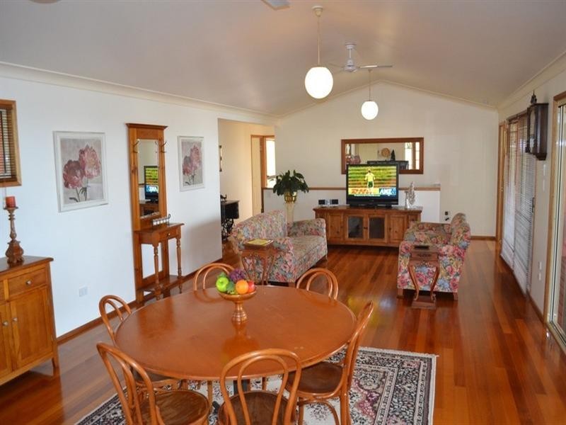 21 Banksia Place, Taranganba QLD 4703