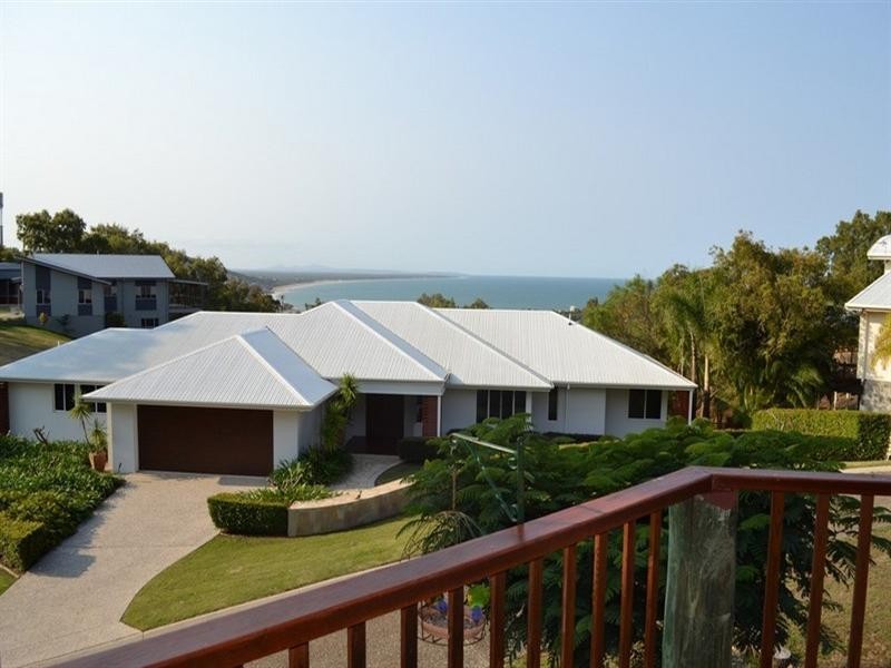 21 Banksia Place, Taranganba QLD 4703