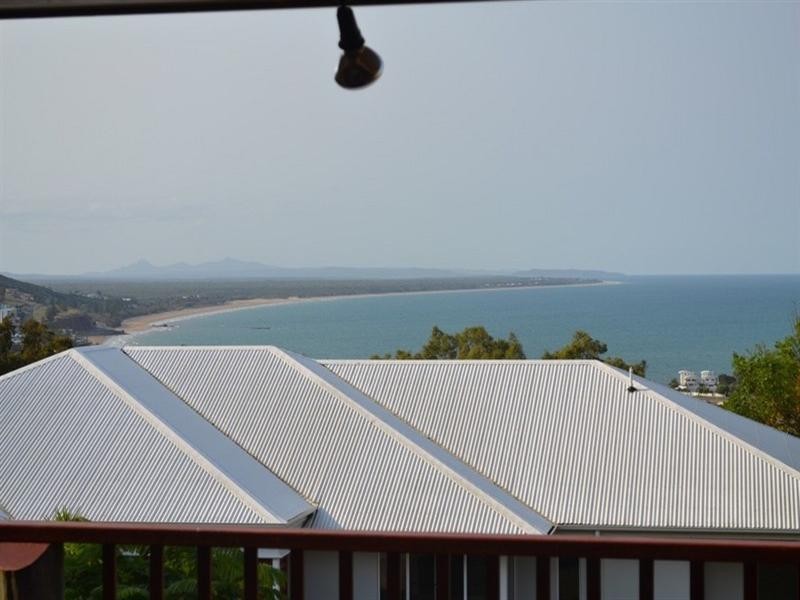 21 Banksia Place, Taranganba QLD 4703