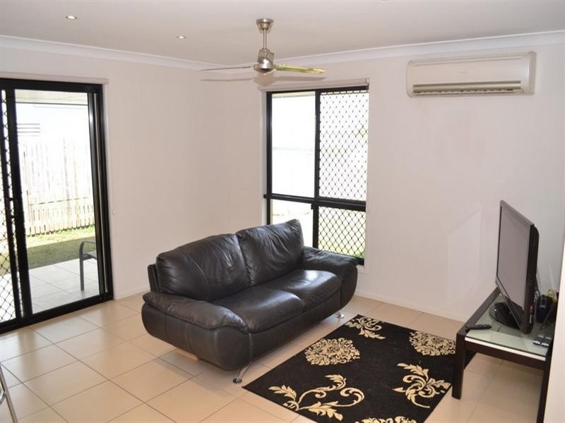 31 Miami Crescent, Pacific Heights QLD 4703