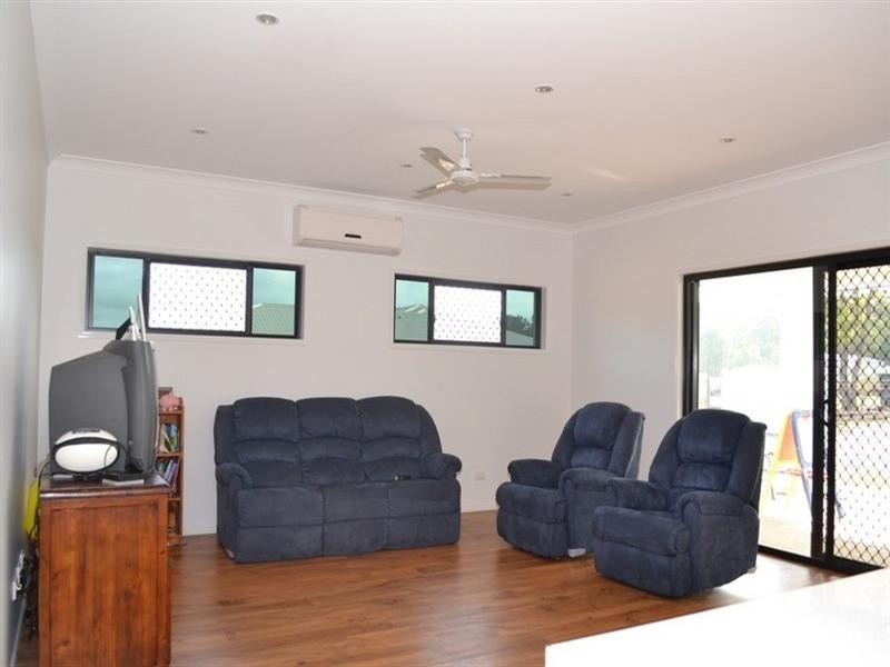 15 Nevallan Drive, Yeppoon QLD 4703