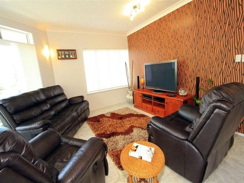 2/36 Farnborough Road, Yeppoon QLD 4703