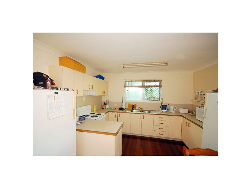 17 Raymond Terrace, Yeppoon QLD 4703