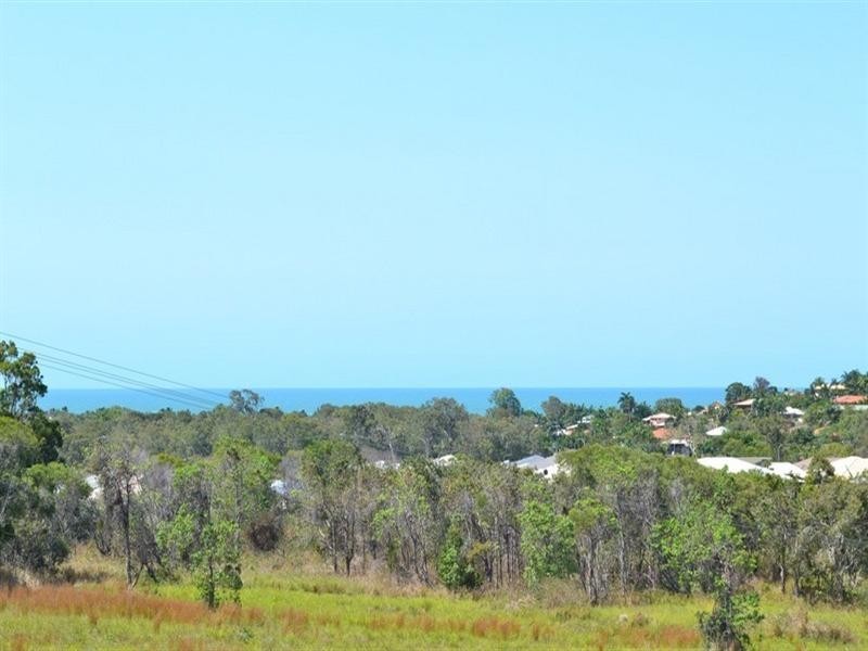 90 Clayton Road, Yeppoon QLD 4703