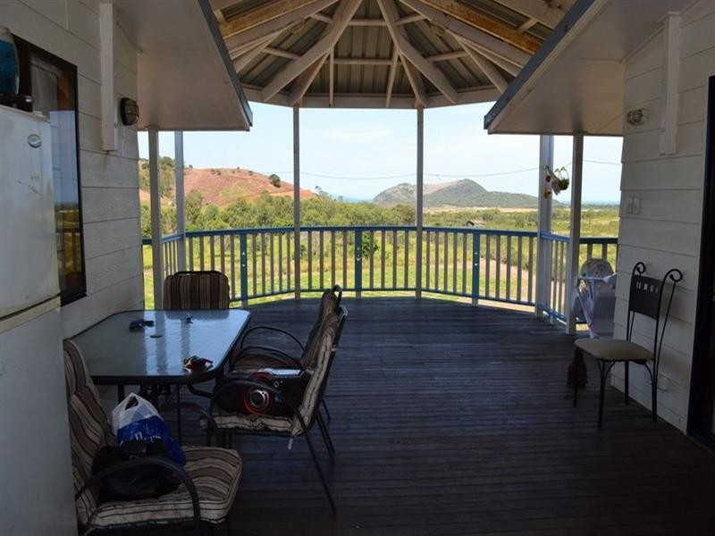 90 Clayton Road, Yeppoon QLD 4703