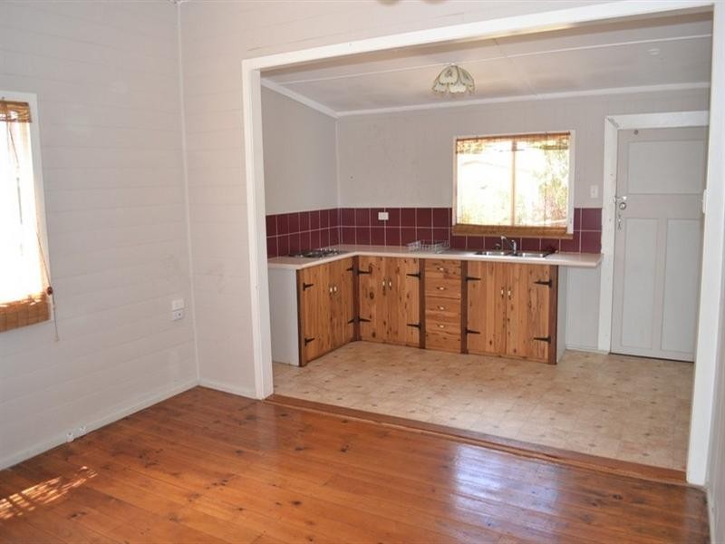 7 Jeffries Street, Yeppoon QLD 4703