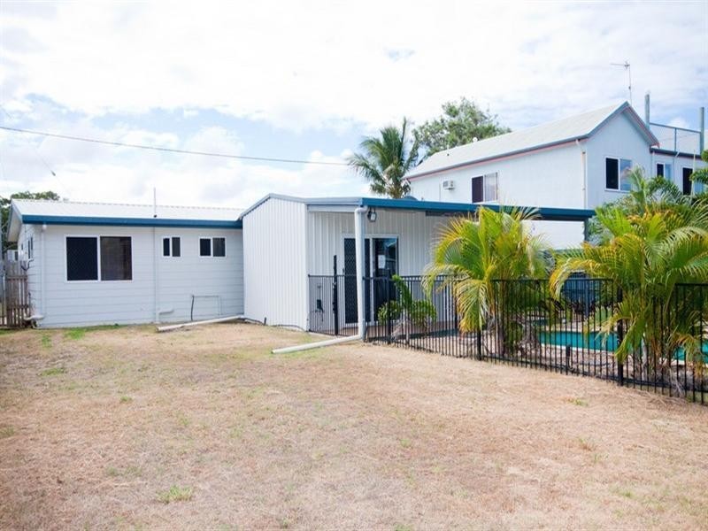 69 Mirrawena Avenue, Yeppoon QLD 4703