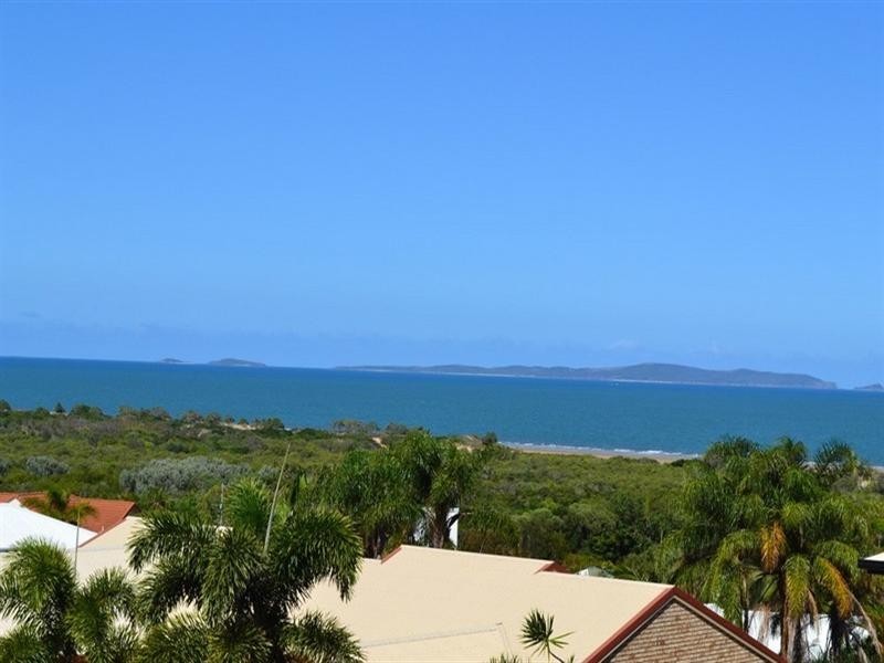 10 Yearsley Grove, Yeppoon QLD 4703