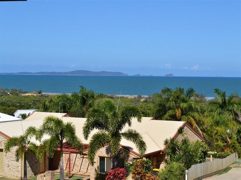 10 Yearsley Grove, Yeppoon QLD 4703