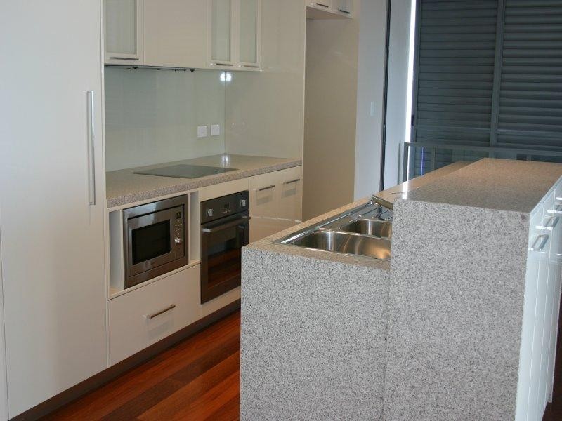 21/ Breakwater Drive, Rosslyn QLD 4703