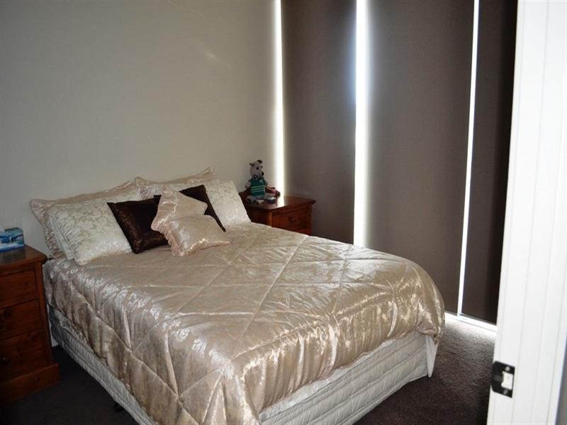 21/ Breakwater Drive, Rosslyn QLD 4703