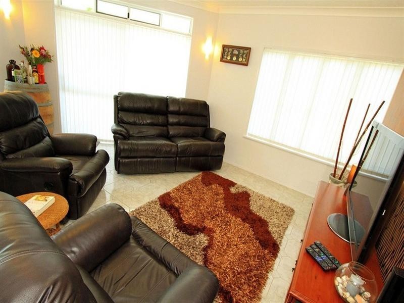 2/36 Farnborough Road, Yeppoon QLD 4703