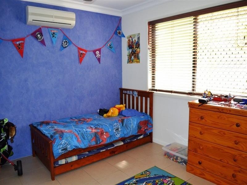5 Downs Field Place, Yeppoon QLD 4703