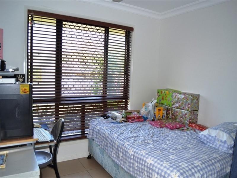 5 Downs Field Place, Yeppoon QLD 4703