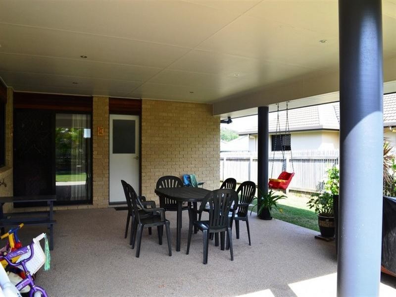 5 Downs Field Place, Yeppoon QLD 4703