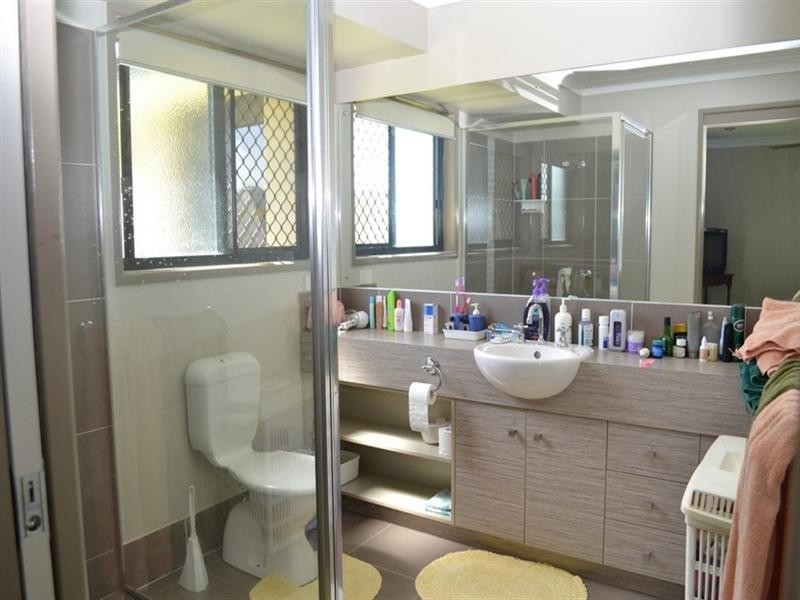 10 Adventurer Drive, Taranganba QLD 4703