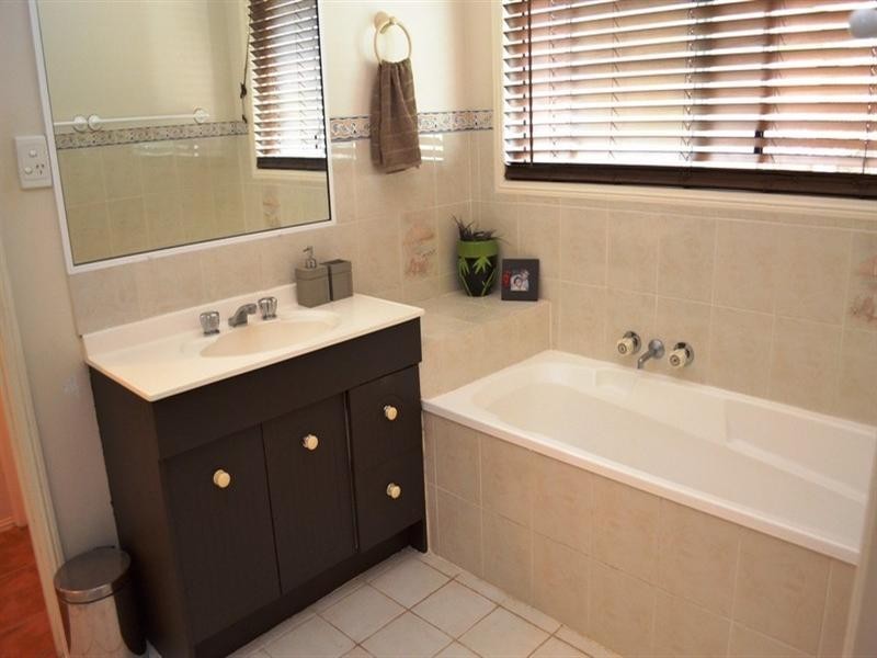 47 Hughes Street, Yeppoon QLD 4703