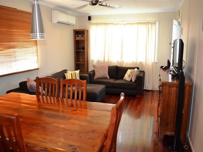 12 Davidson Street, Cooee Bay QLD 4703