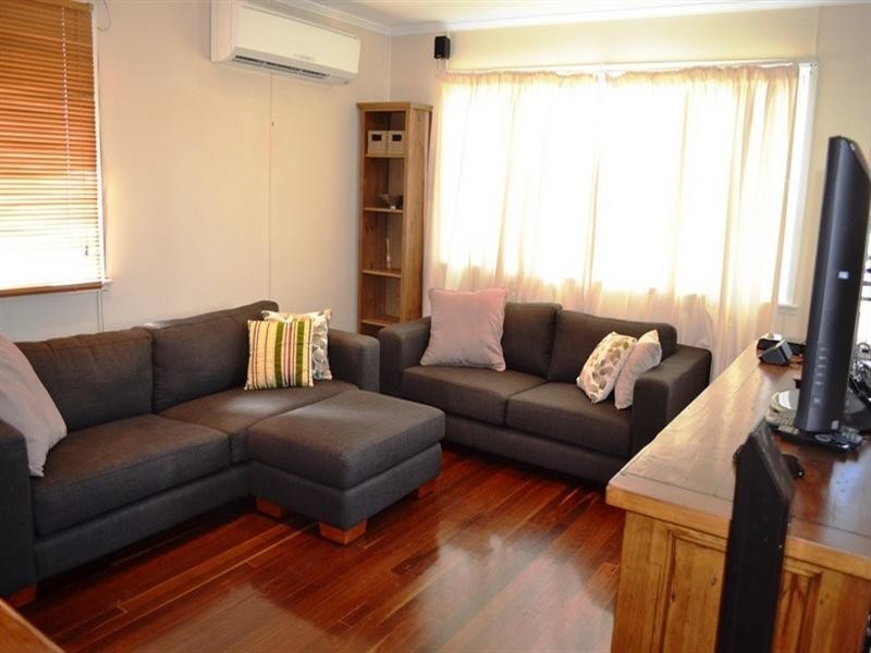 12 Davidson Street, Cooee Bay QLD 4703