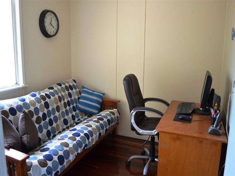 12 Davidson Street, Cooee Bay QLD 4703