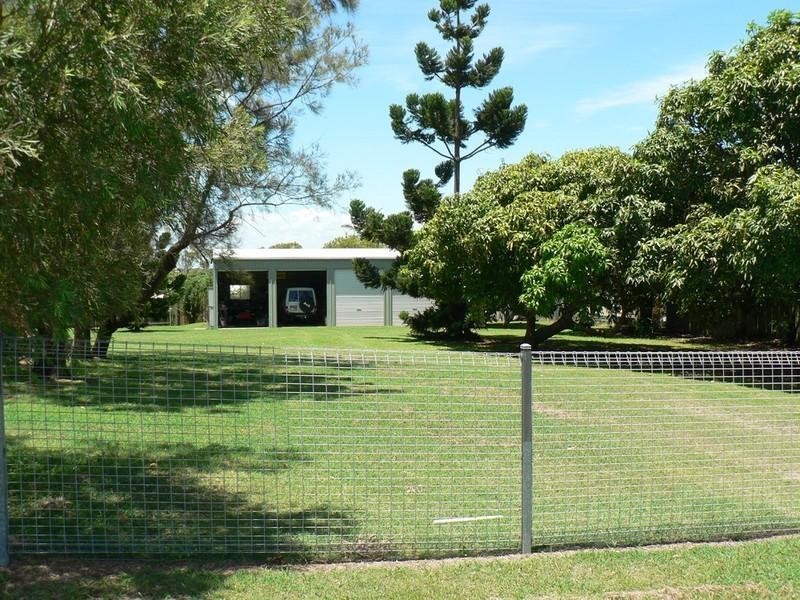 18 Pelican Street, Emu Park QLD 4710
