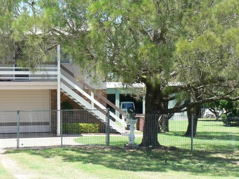 18 Pelican Street, Emu Park QLD 4710