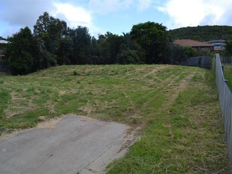 7 Island View Crescent, Yeppoon QLD 4703