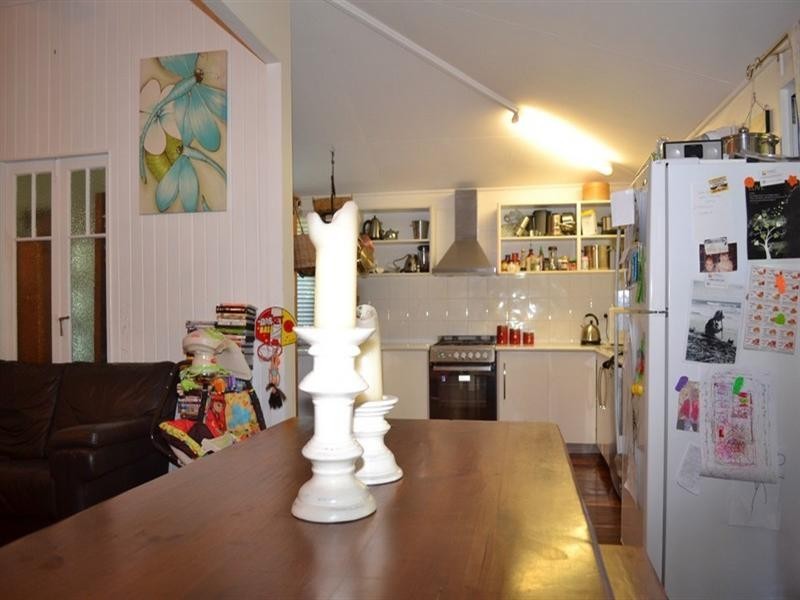 16 Hutton Street, Yeppoon QLD 4703