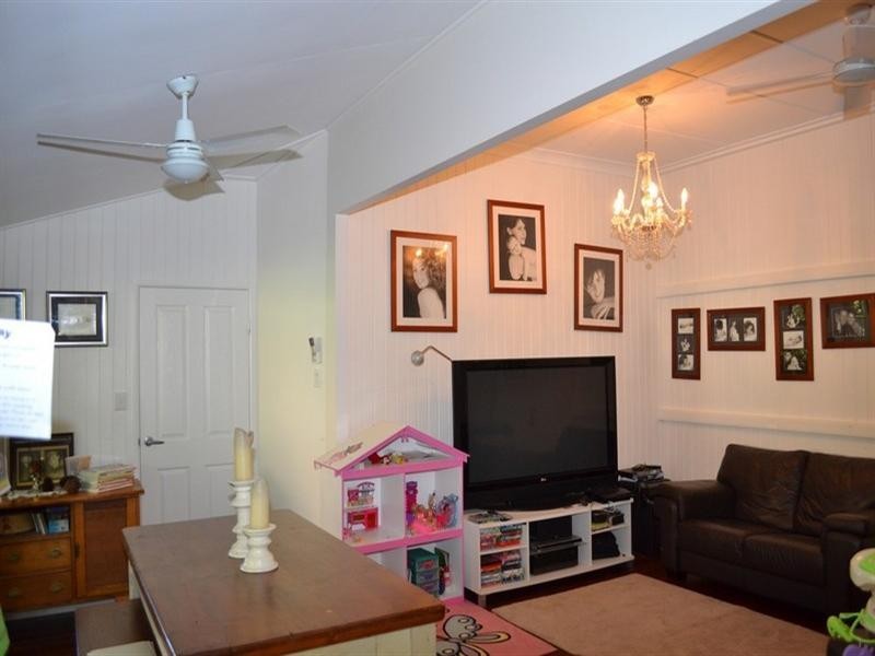 16 Hutton Street, Yeppoon QLD 4703